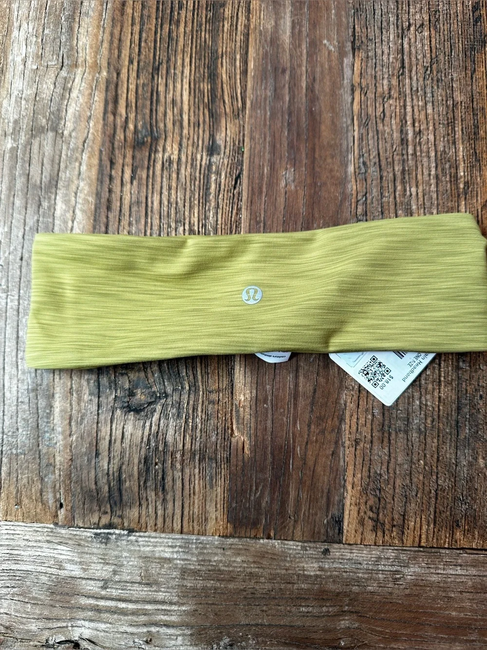 lululemon athletica low bulk moisture
